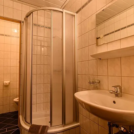 Familien Und Jugendhotel Gstemmerblick